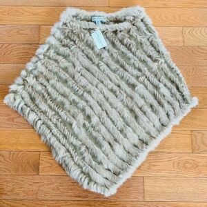 Brand New Lord & Taylor Women's Rabbit Fur Cape Pullover Size O/S Soft MSRP $215